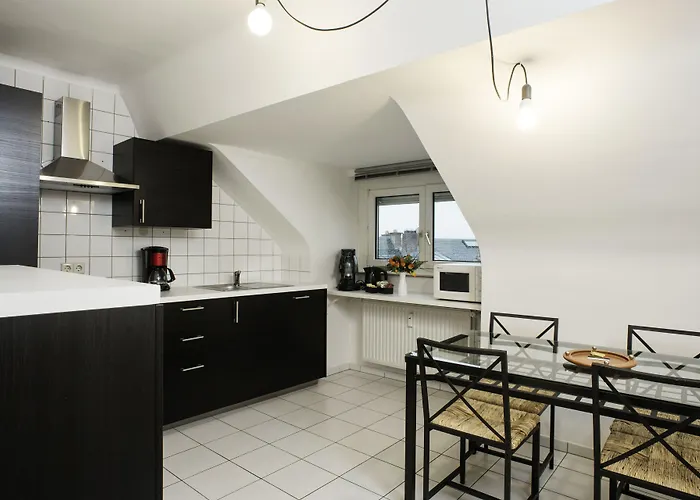 The Queen Luxury - Medici * Lussemburgo