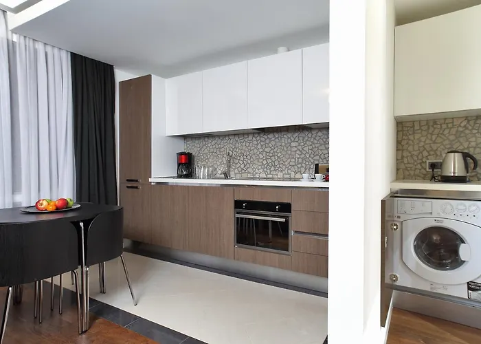 The Queen Luxury - Medici