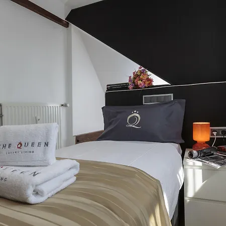 The Queen Luxury - Medici