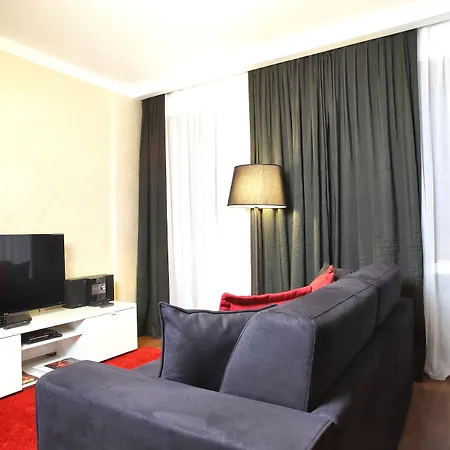 The Queen Luxury - Medici Appartement *