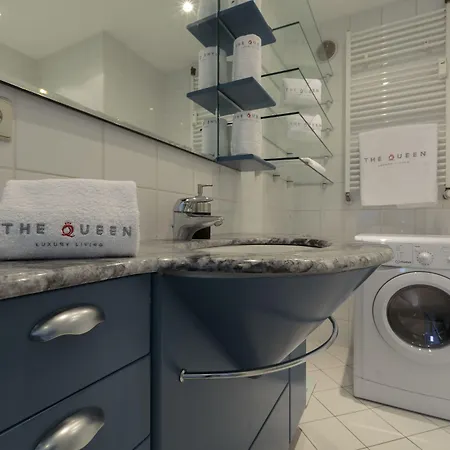 Apartment The Queen Luxury - Medici