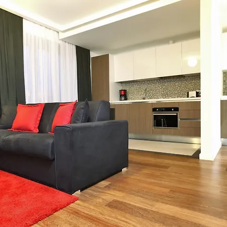 The Queen Luxury - Medici شقة