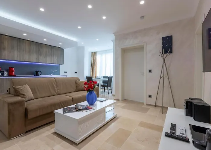 The Queen Luxury - Medici