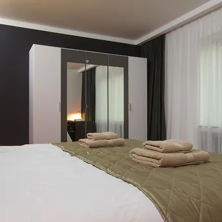 The Queen Luxury - Medici *