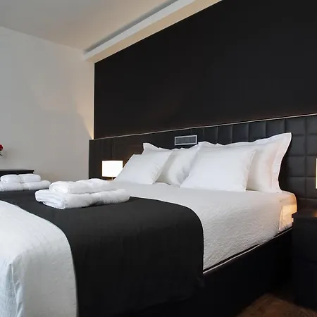 The Queen Luxury - Medici