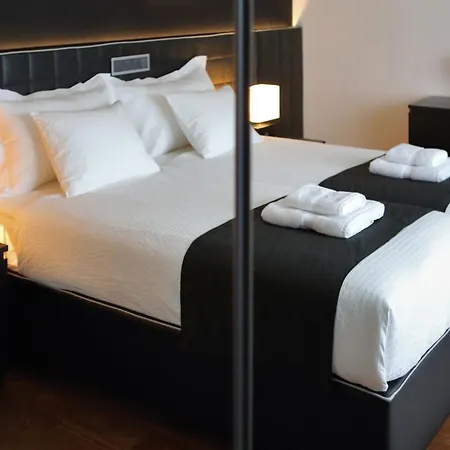 The Queen Luxury - Medici Apartment Luxembourg