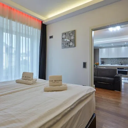 The Queen Luxury - Medici Apartment Luxembourg