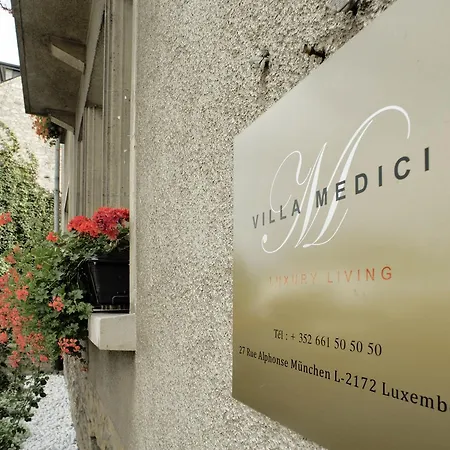 The Queen Luxury - Medici * Luxembourg