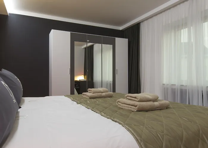 The Queen Luxury - Medici